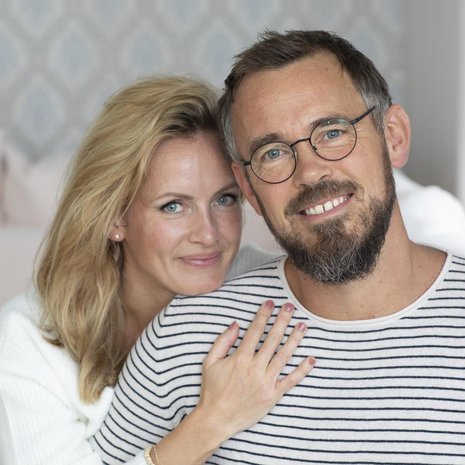 ”Minulla ei käynyt mielessäkään syyttää lapsettomuudesta Olavia. On vain pakko hyväksyä, ettei kaikkea voi saada”, Johanna Alvestad sanoo.