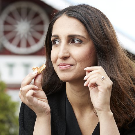 Nasima Razmyar ja Johan-puoliso saivat toisen lapsen ...