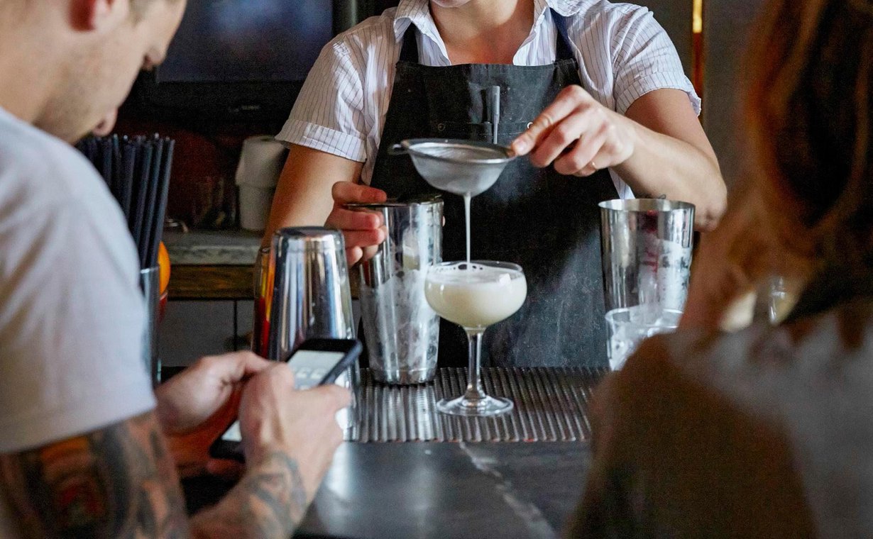 Trick Dogin drinkkilista vaihtuu tiuhaan. Kuvat: Tommi Anttonen