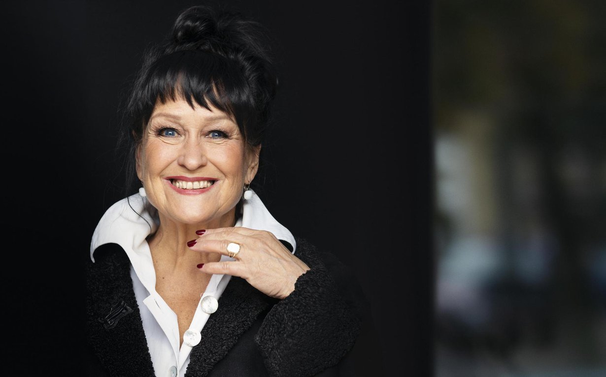 ”Olen aina ajatellut Tove Janssonin sanoin, että hauskanpito on menestystä arvokkaampaa. Se pätee niin töihin, ystäviin kuin elämään yleensä”, Sinikka Sokka sanoo. Kuva: Jouni Harala