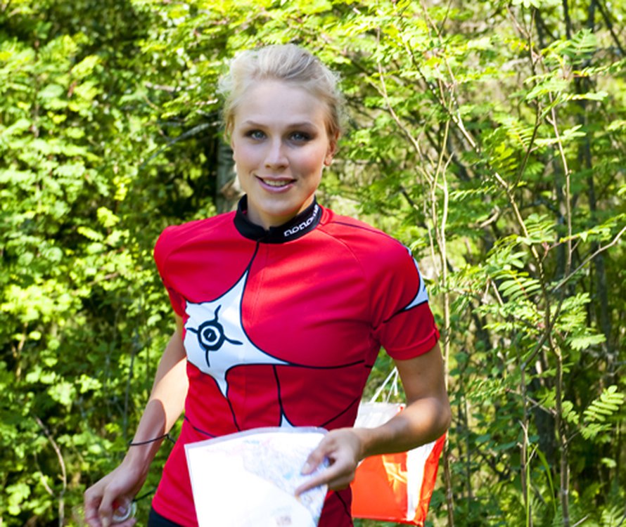 Minna Kauppi Vuoden urheilija 2010 Me Naiset