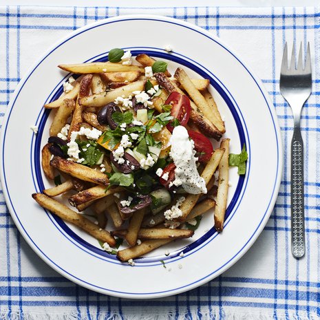 Ei ole lähes mitään, mitä feta ei parantaisi. Se maistuu taivaalliselta muun muassa ranskisten kanssa.