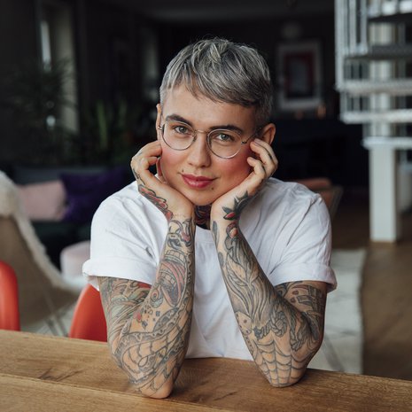 Natalia Salmelan White Trash Disease -blogi on yksi Suomen menestyneimmistä blogeista. Hänen pyörittämänsä WTD Media Oy:n liikevaihto oli runsaat 260 000 euroa vuonna 2019. Salmela on myös Satokausi Media Oy:n toimitusjohtaja. Kuva: <span class="photographer">Janita Autio</span>