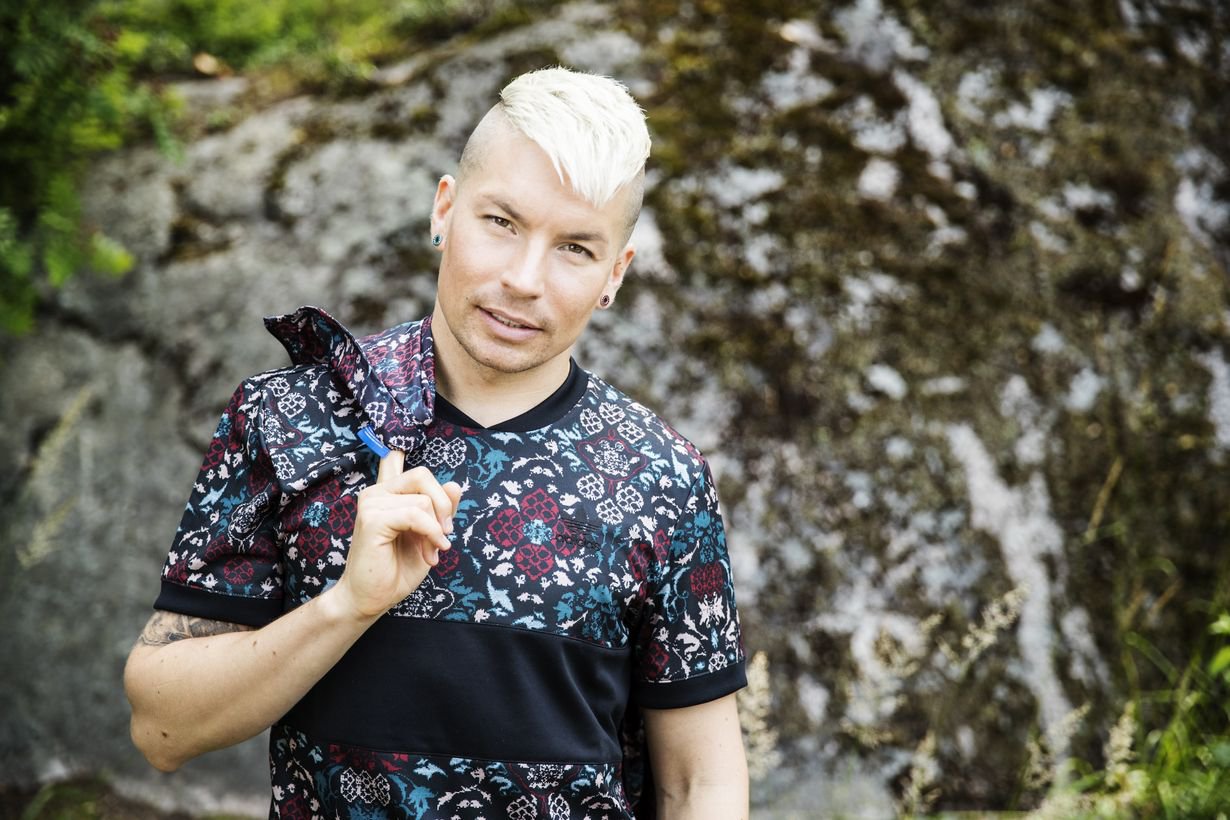 ”On vaikea myöntää itselleen, että sulla on mennyt ihmistuntemus aivan vihkoon”, Antti Tuisku pohtii HS:n haastattelussa. Kuva: Sanoma-arkisto / Lasse Lecklin