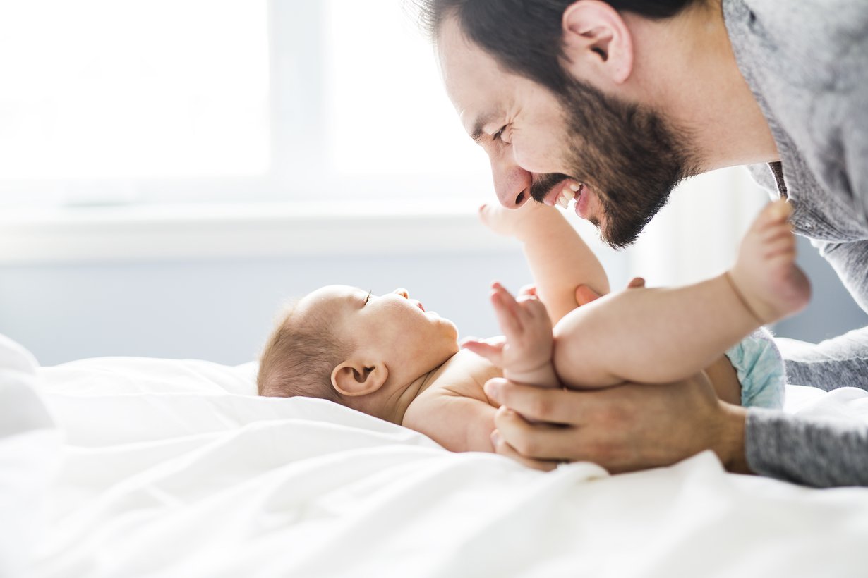 Tutkijoiden mukaan isien viihtyminen lastensa kanssa saattaa liittyä siihen, miten he käyttävät tuon ajan.