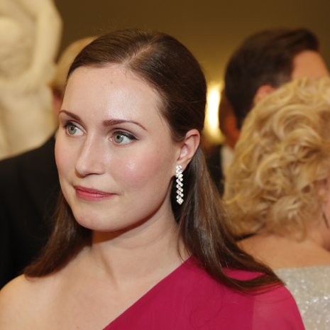 Pääministerinä Sanna Marinin vahvuus on vakuuttavassa esiintymisessä.