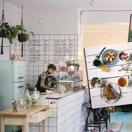 Kuuman avokadoleivät, Kahvila Blossomin vohvelit ja Cafe Engelin perinneaamiainen. Niin hyvää, että melkein itkettää. Kuva: <span class="photographer">Sanoma-arkisto / Instagram</span>