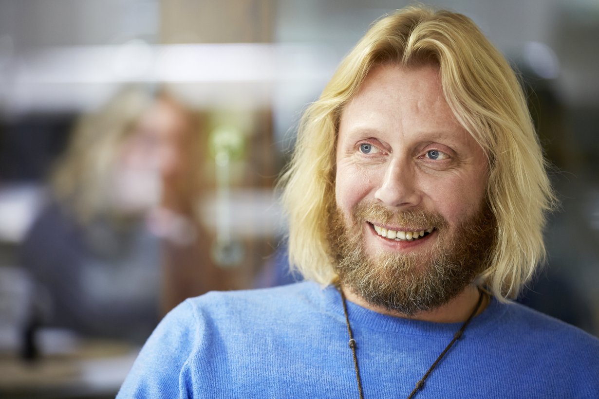 Kimmo Vehviläinen eroaa Me Naiset