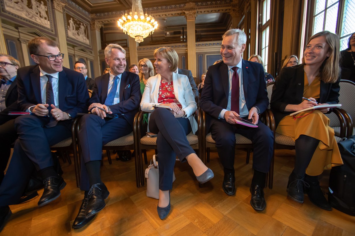 Seuraavaa hallitusta ovat olleet muodostamassa Juha Sipilä (kesk.), Pekka Haavisto (vihr.), Anna-Maja Henriksson (r.), Antti Rinne (sd.) ja Li Andersson (vas.).