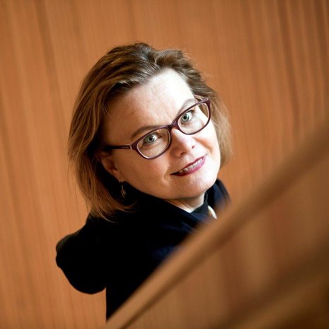– Tunnollisuus on hyvä asia, mutta se kannattaa säästää tärkeimpiin tekemisiin, aivotutkija Minna Huotilainen muistuttaa. Kuva: <span class="photographer">Liisa Takala</span>