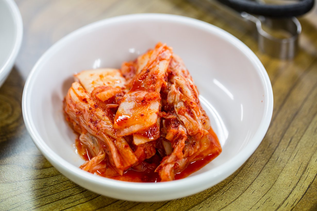 Kimchi on perinteinen korealainen lisuke, joka syntyy hapattamalla. Kuva: Shutterstock