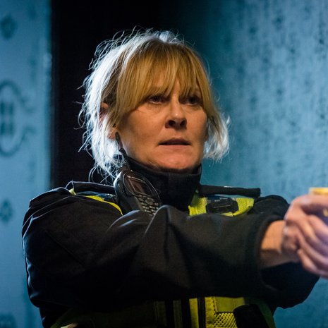 Ylikonstaapeli Catherine Cawood seikkailee brittidekkari Happy Valleyssa.