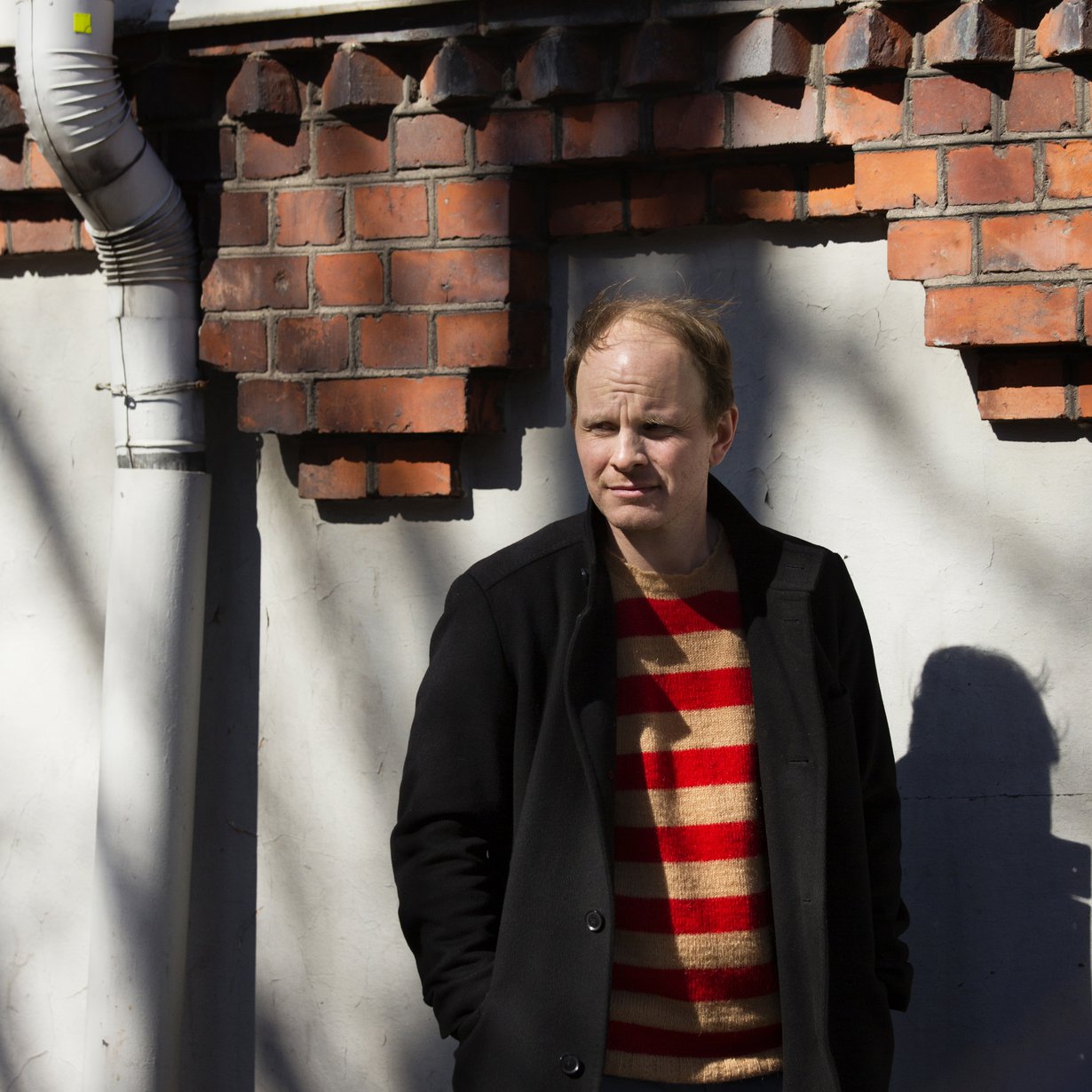 ”Eräänlainen ulkopuolisuuden ja riittämättömyyden tunne leimaa luonnettani ja tekemisiäni edelleen.”