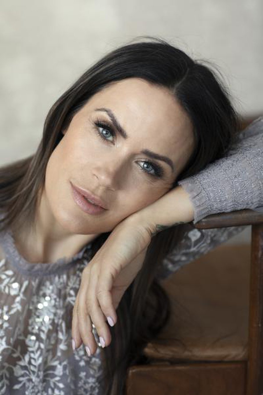 Martina Aitolehti erosi Stefan Thermanista huhtikuun puolivälissä.