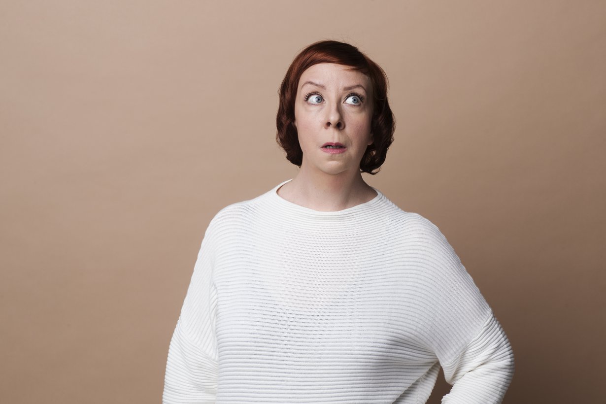 Jenni Kokander tahtoo palkita sen, ken kehtaa kertoa, että hänen perheessään on täitä.