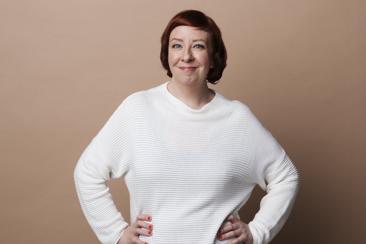 Jenni Kokander ei halua menettää elämän tärkeitä hetkiä räpläämällä kameran asetuksia.