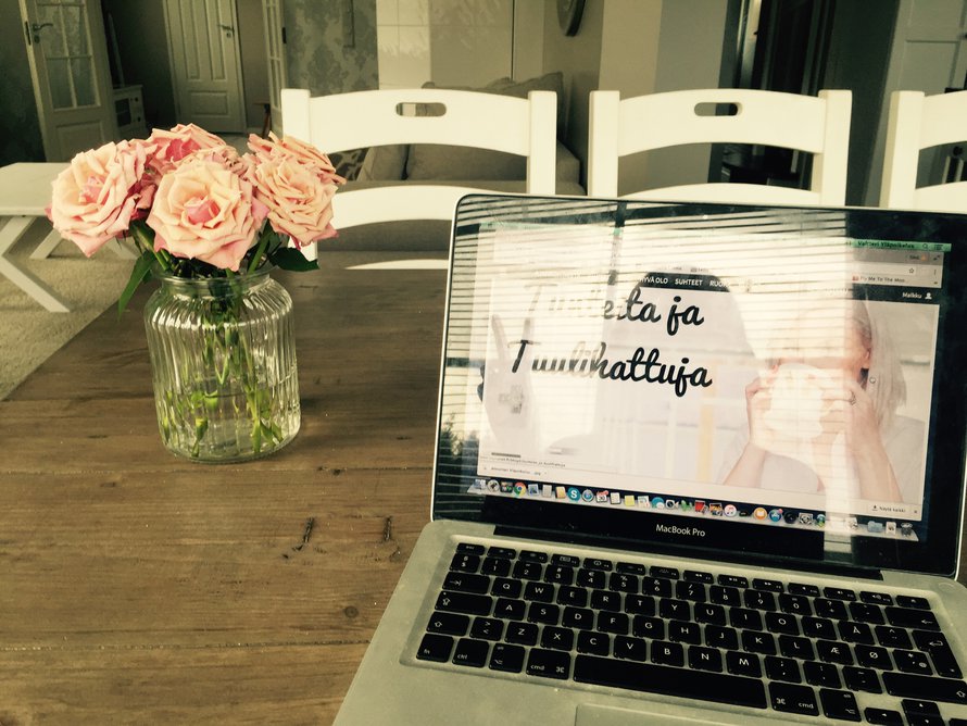 mitä kirjoittaa dating site itsestäni