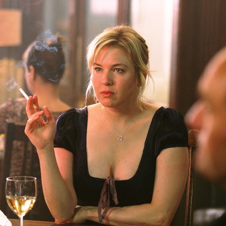 Bridget Jones jos kuka tietää, millaista on, jos kumppania ei tunnu löytyvän. Kuva: <span class="photographer">handout elokuvasta Bridget Jones: Elämä jatkuu</span>