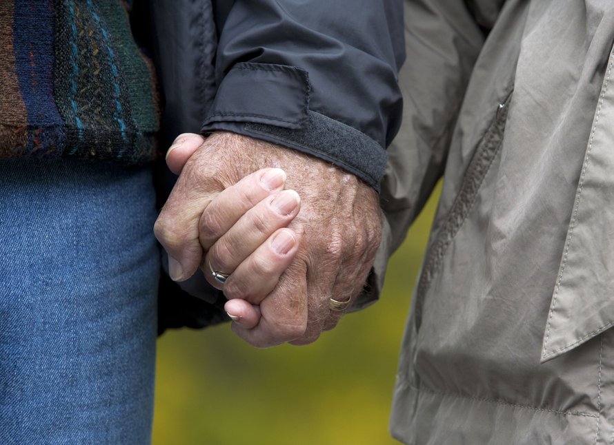 Pidä kädestä aina kun voit. Kuva: <span class="photographer">Shutterstock</span>