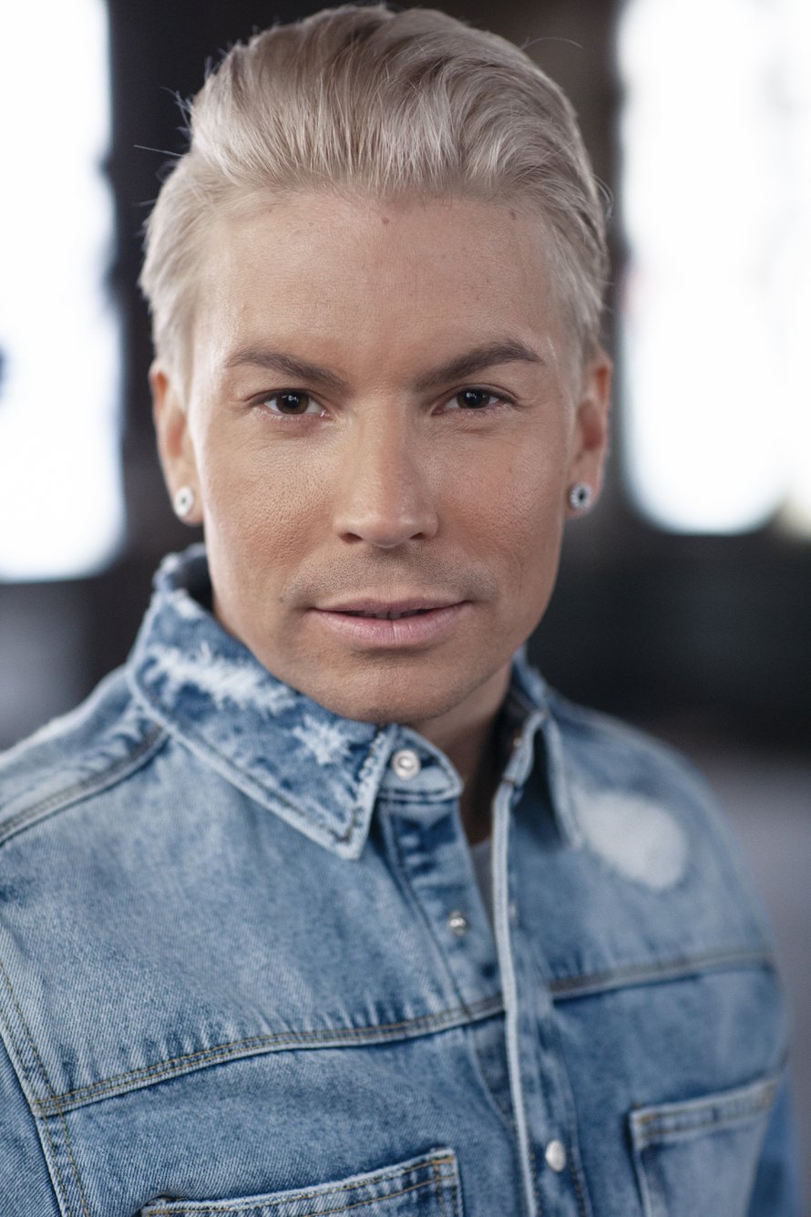 ”Aiemmin minulle riitti kuka vain – kunhan oli joku”, Antti Tuisku kertoo Unelmakartta-haastattelussaan.