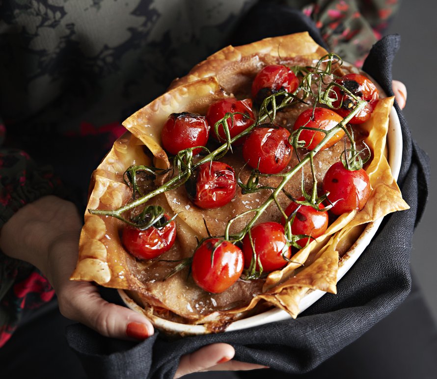 Lasagnen salaisuus piilee raejuustotäytteessä.