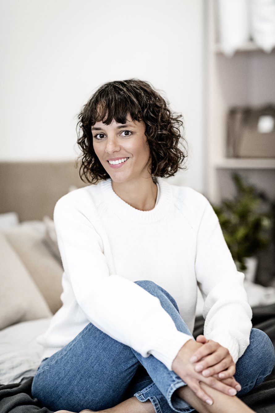 Elli Lehnhoff on sänkyjä sekä makuuhuoneen kalusteita ja tekstiilejä valmistavan Matrin suunnittelija.
