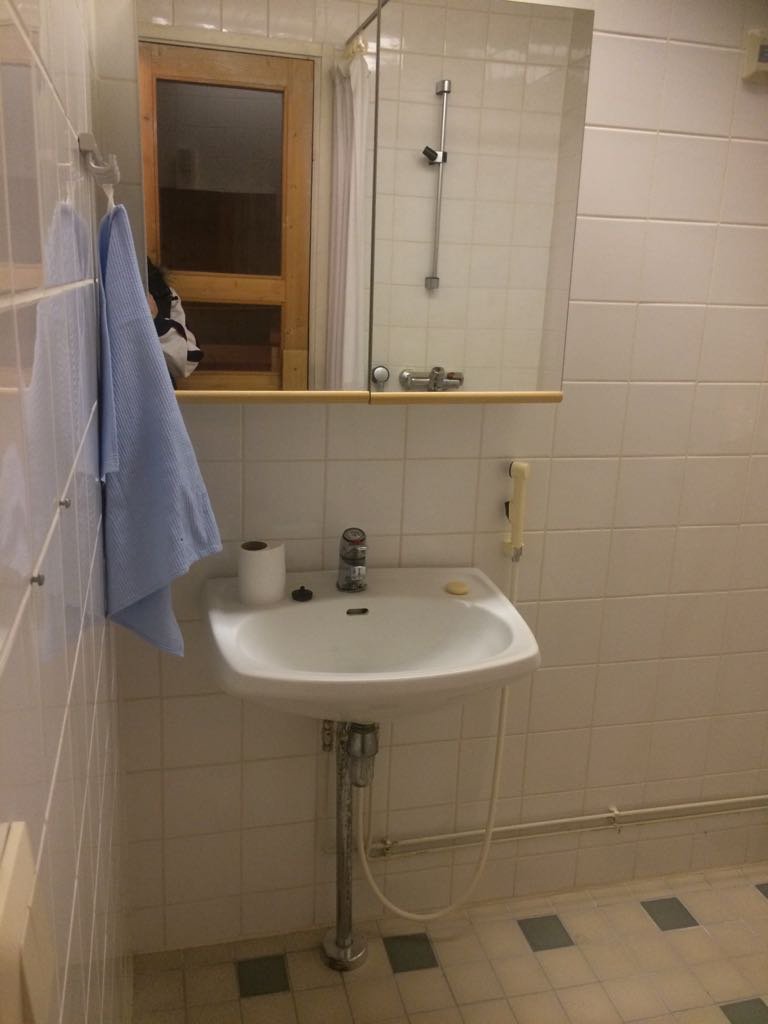 Ennen Ja Jalkeen Kuvat Suomalaisista Kylpyhuoneista Me Naiset