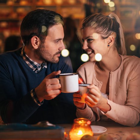 Viikonloppulomaa kotikaupungissa voi ajatella ekotekona. Lentäminen on yksi suurimpia ilmaston kuormittajia. Kuva: <span class="photographer">Shutterstock</span>