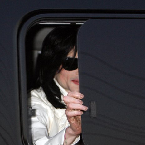Michael Jackson kuvattuna vuonna 2007. Kuva: <span class="photographer">Reuters / Kiyoshi Ota</span>