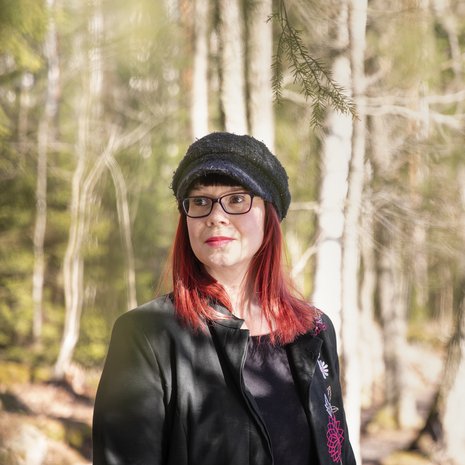 Kirjailija Terhi Rannela tiesi heti äitinsä kuoleman jälkeen, että surusta tulisi pitkä.