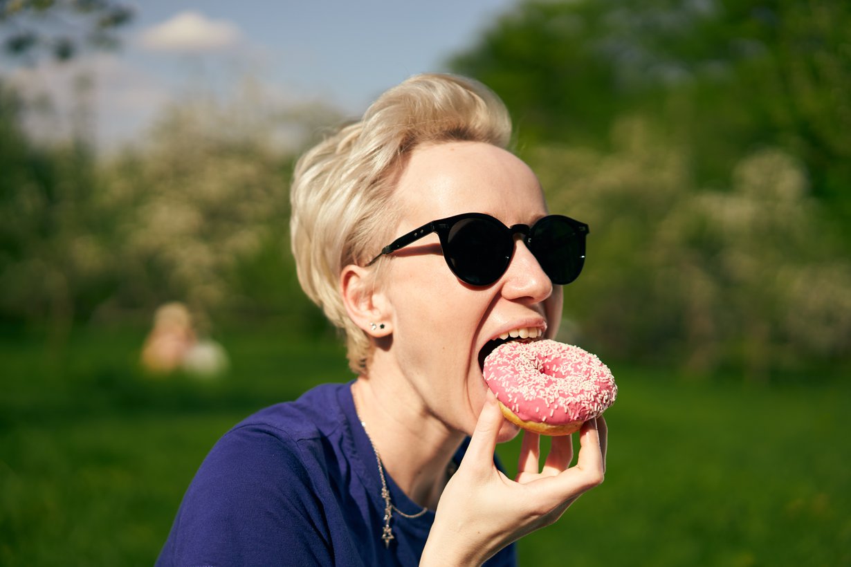 Nopeat hiilihydraatit kerryttävät rasvaa maksaaan. Kuva: Shutterstock